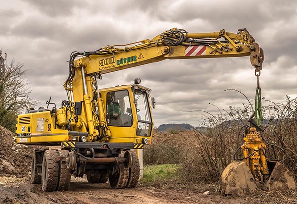 挖掘机培训课程,快速掌握操作技巧